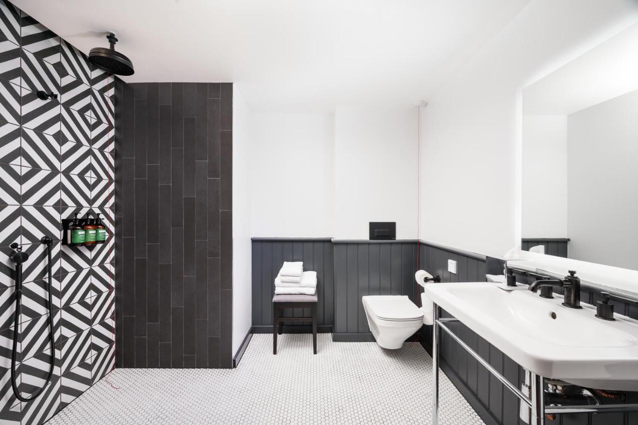 Suite Estudio Accesible - 1 cama grande
